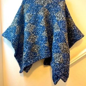 ELK | Varm Wool Poncho One Size